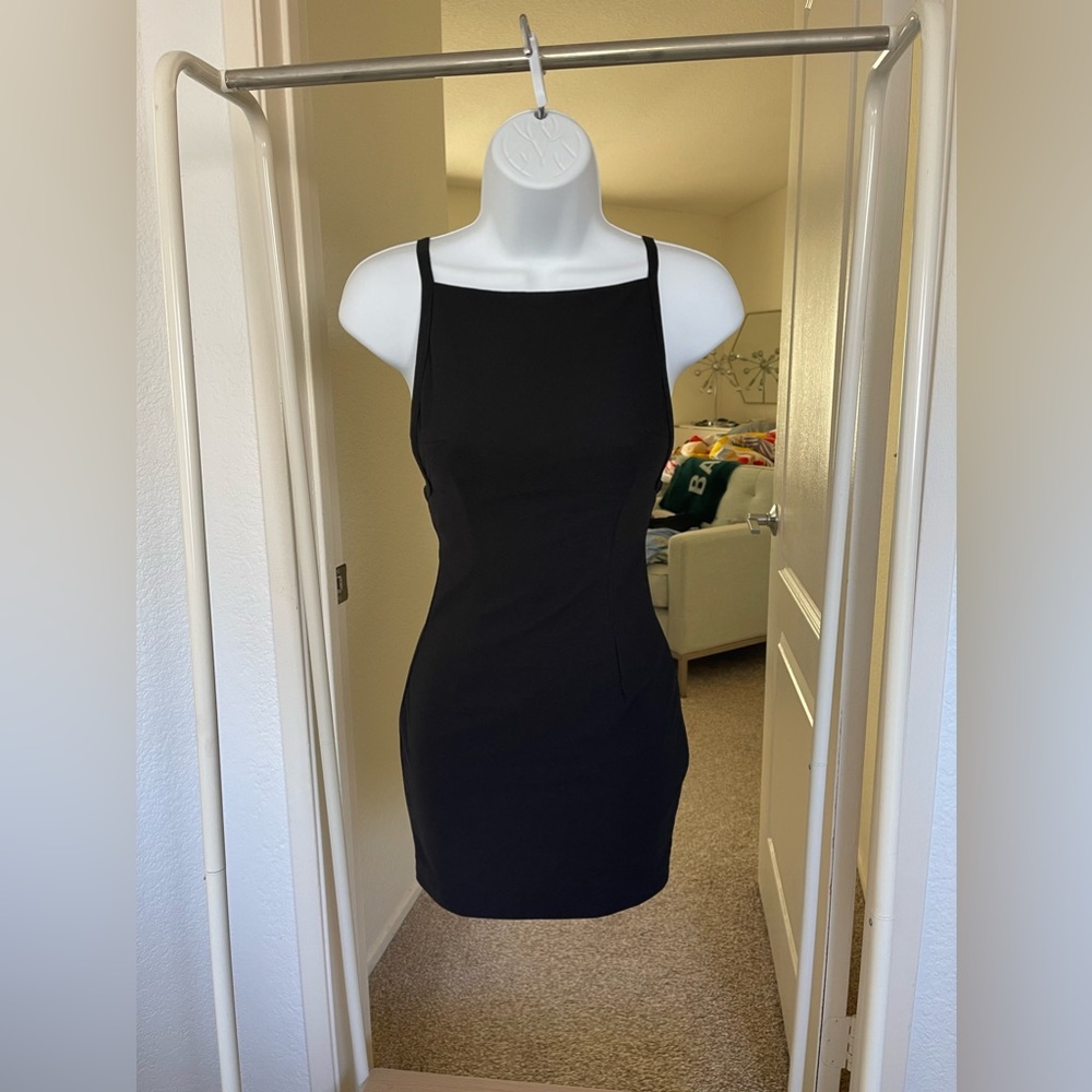 AQ/AQ Cassie mini black dress cocktail party dress size 0 preowned